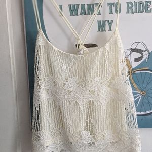 Cropped lace tank top